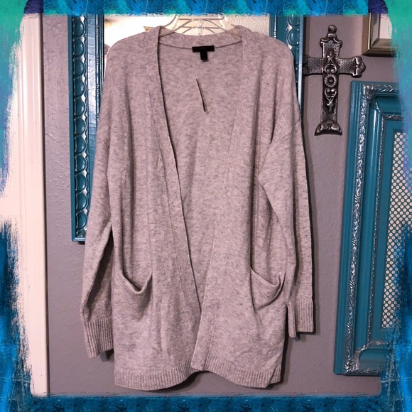 J. Crew Sweaters - NWT J. Crew Boyfriend Cardigan in Supersoft Yarn